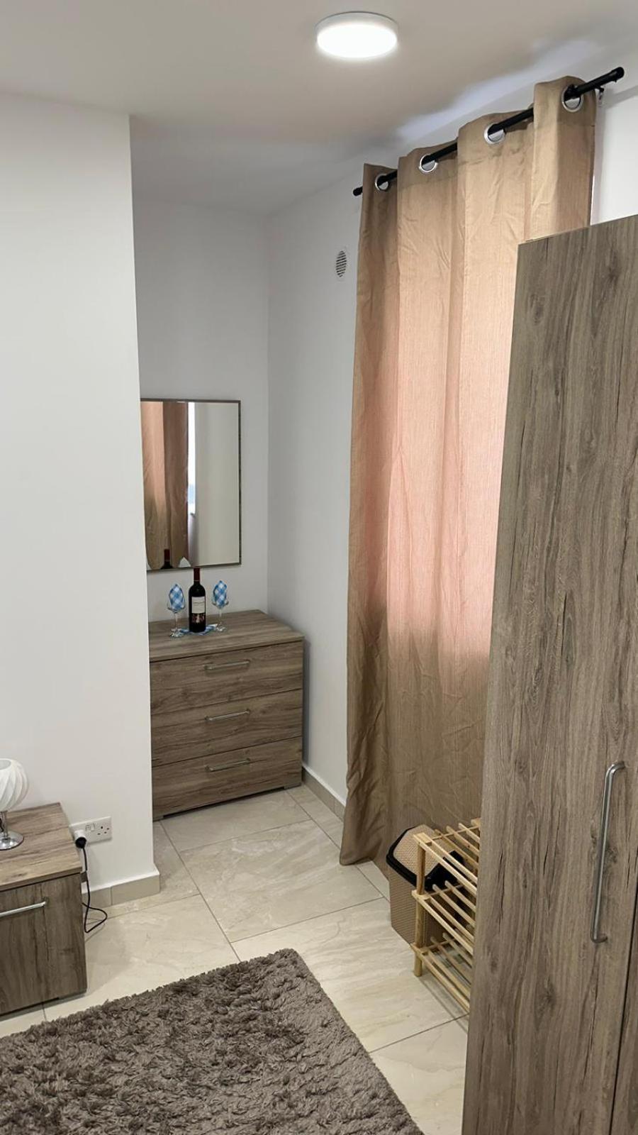 Your Elegant Home Away From Home Shared Apartment Only With Host Żebbuġ Dış mekan fotoğraf